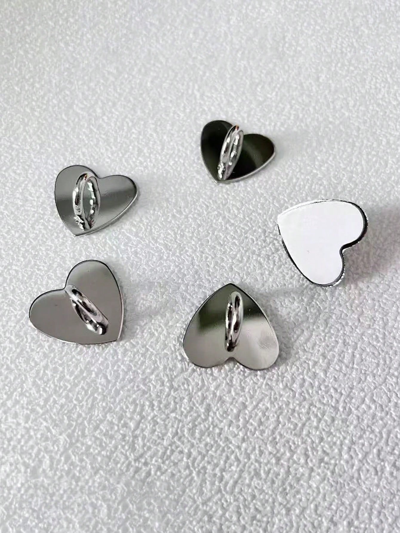 2/5/10pcs New Metal Smooth Heart-Shaped Stickers, DIY Jewelry Accessories, Handbag Decoration, Phone Case Accessories, Lanyard Decoration, Decorative Embellishments