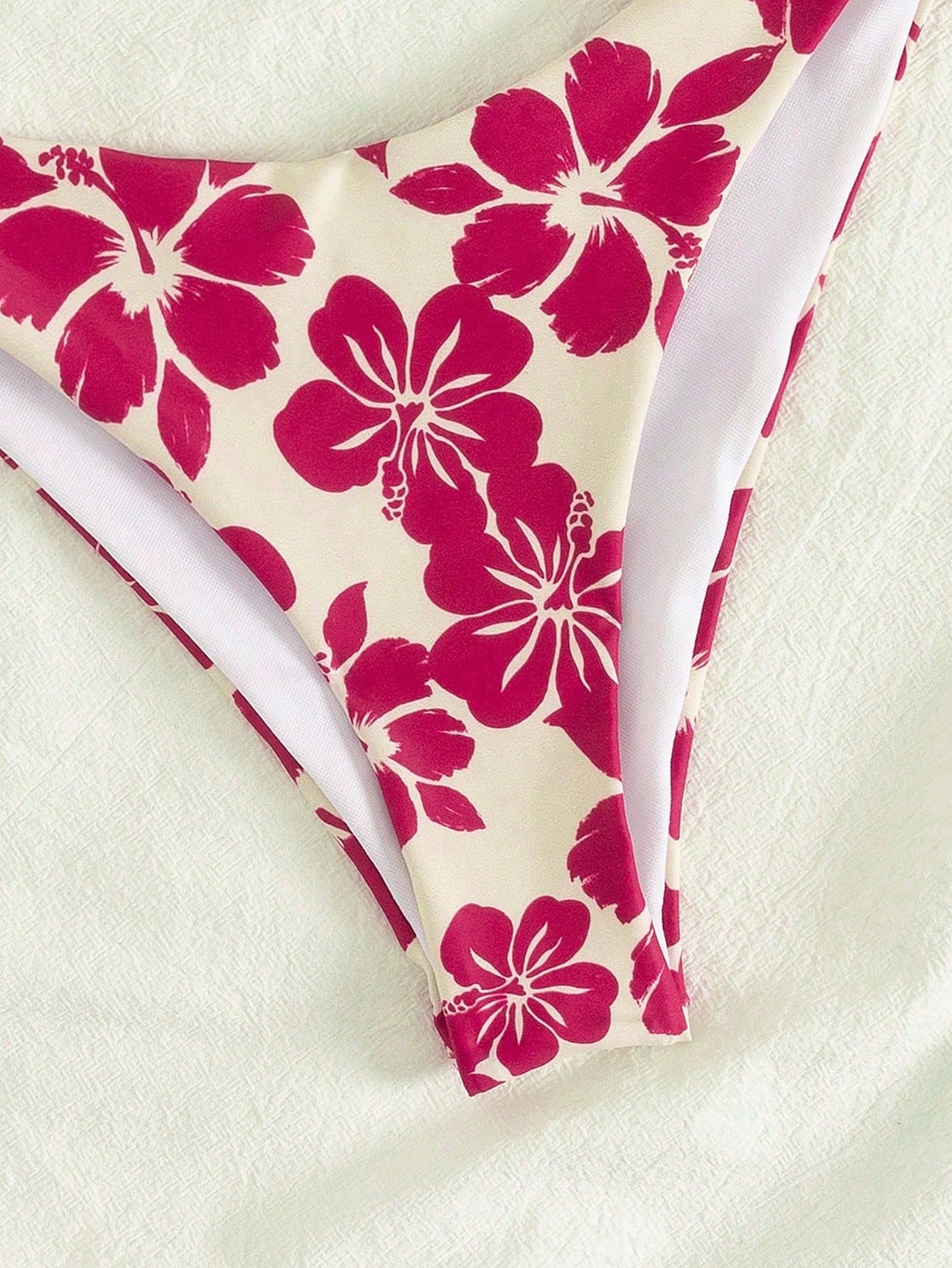 2026 Beach Women Bathing Suits Summer Outfits Women Bathing Suits Women Bikini Sets Floral Top Women Two Pieces Sets Flower Top Two Vacation Casual
