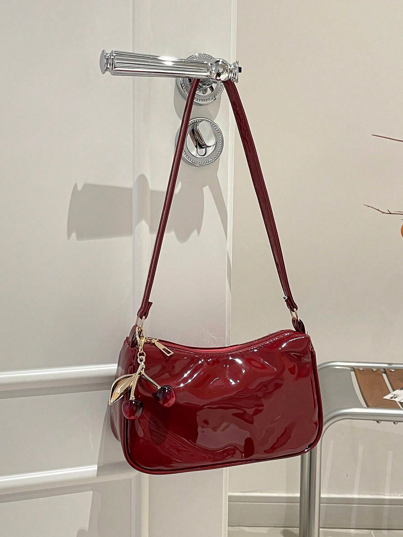 2026 Fashion New Shoulder Crossbody Bag Shiny Patent Leather High-End Luxury Women's Bag With Pendant Underarm Bag