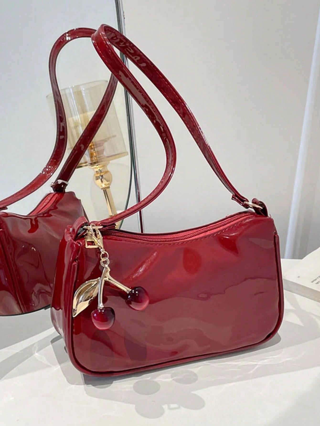 2026 Fashion New Shoulder Crossbody Bag Shiny Patent Leather High-End Luxury Women's Bag With Pendant Underarm Bag