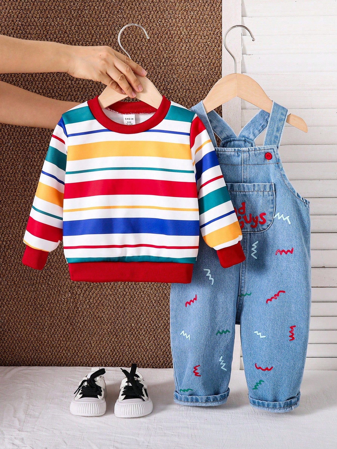 2pcs Baby Boys Cute Striped Contrast Color Drop Shoulder Autumn Hoodie & Embroidered Length Thermal Lined Overalls Set, Thick Warm For Winter