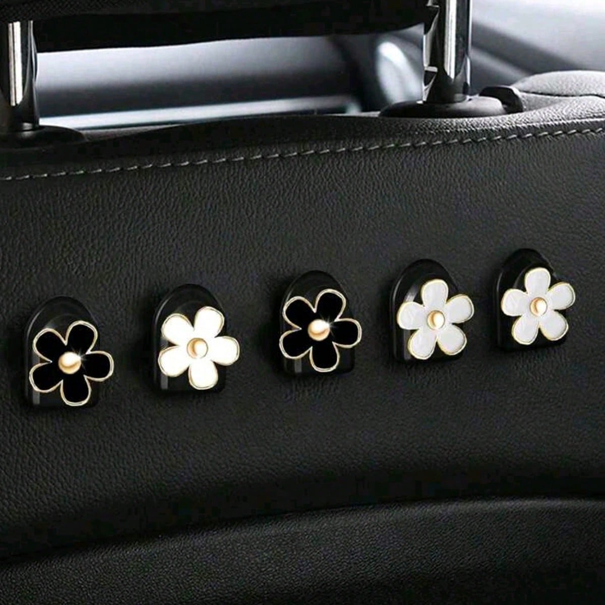 2pcs Car Adhesive Mini Hooks, Flower-Shaped Car Storage Hooks, Suitable For Dashboard Storage And Home Use, Can Hang Bags, Keys And Other Interior Decorative Accessories