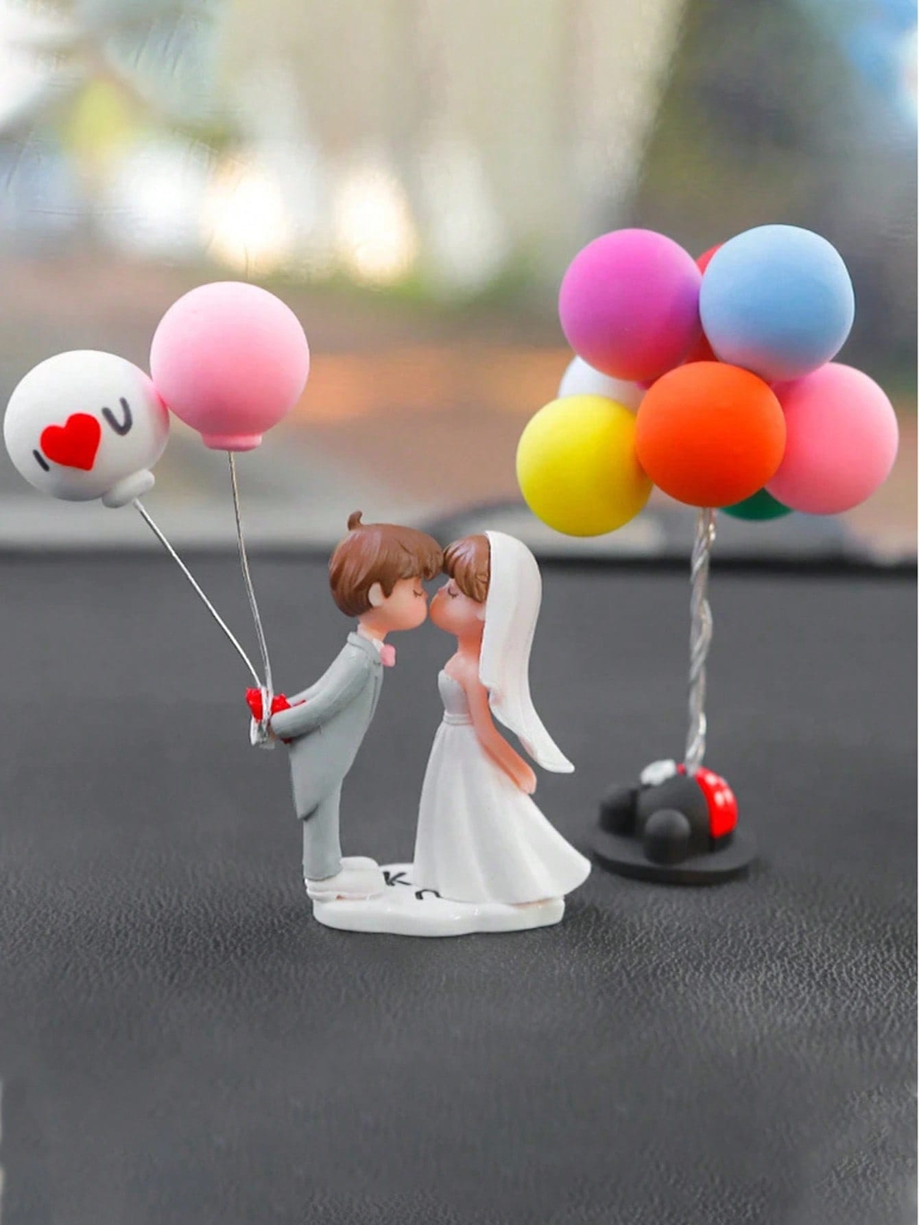 2pcs Cute Couple Doll Car Interior Decoration, Suitable For Dashboard, Air Vent, Display