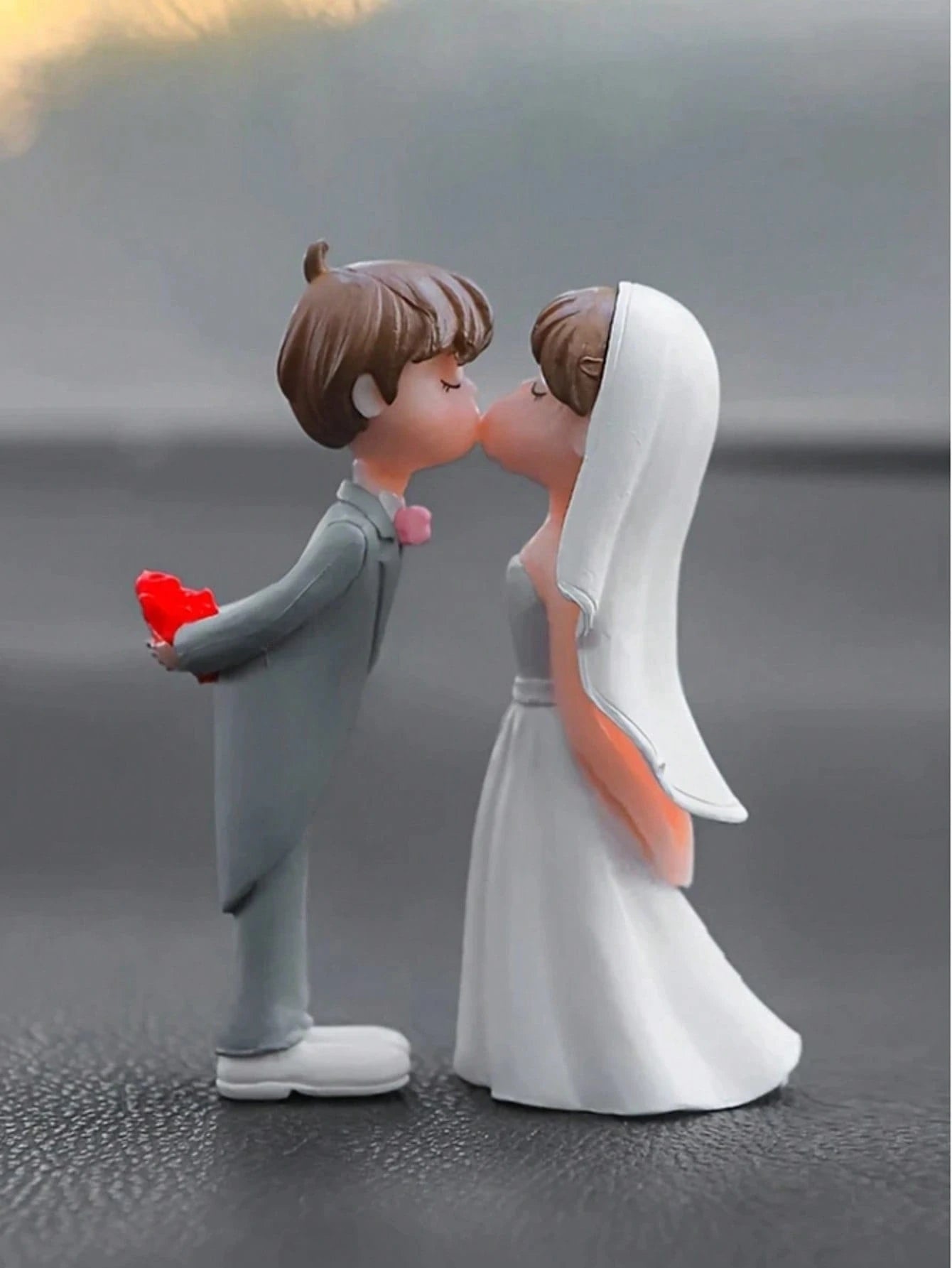 2pcs Cute Couple Doll Car Interior Decoration, Suitable For Dashboard, Air Vent, Display