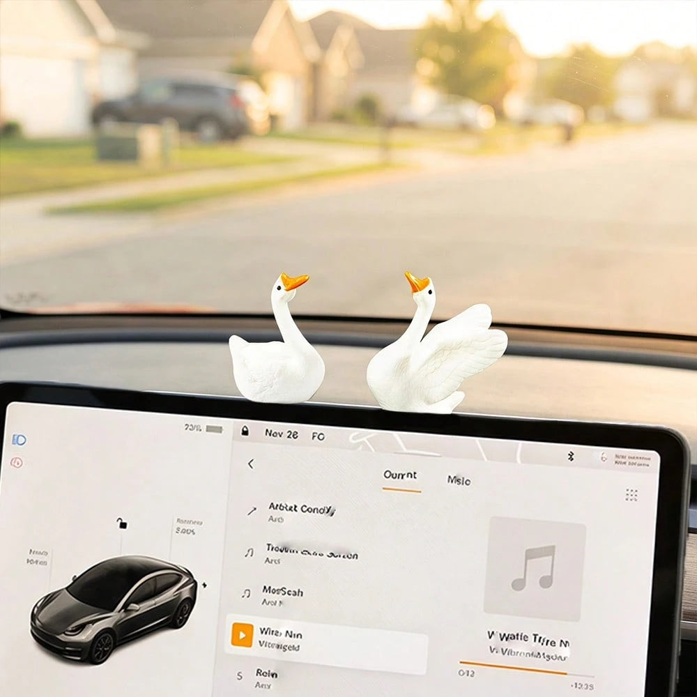 2pcs Cute Realistic Swan DIY Resin Car Dashboard Decoration Accessories