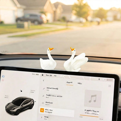 2pcs Cute Realistic Swan DIY Resin Car Dashboard Decoration Accessories