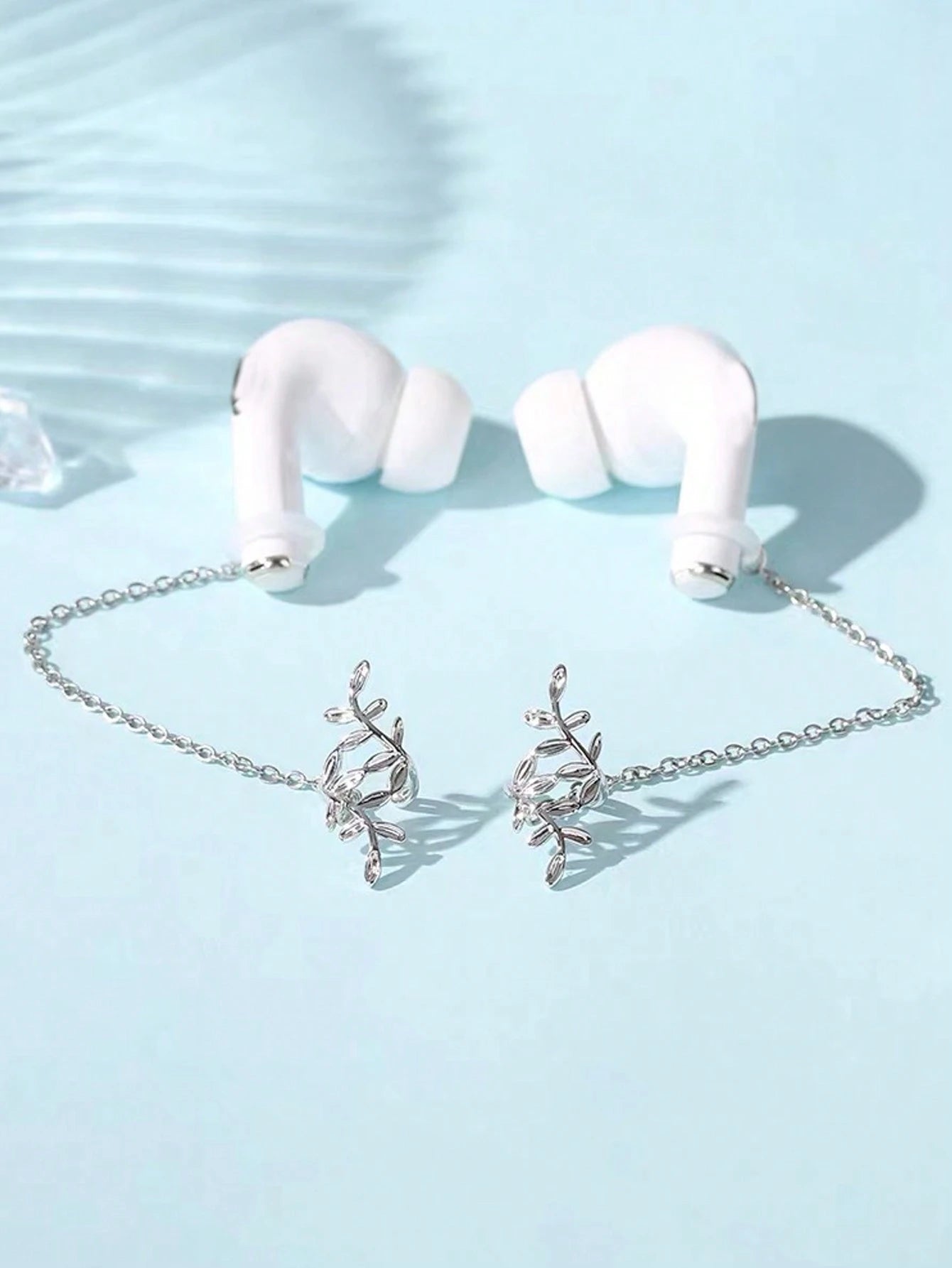 2pcs Earphone Anti-Loss Chain, Anti-Drop Colorful Rhinestone Fashion Ear Chain, Bluetooth Wireless Earphone Protective Ear Hook Ear Cuff No Ear Hole, Earphone Anti-Loss Chain Wireless Compatible With