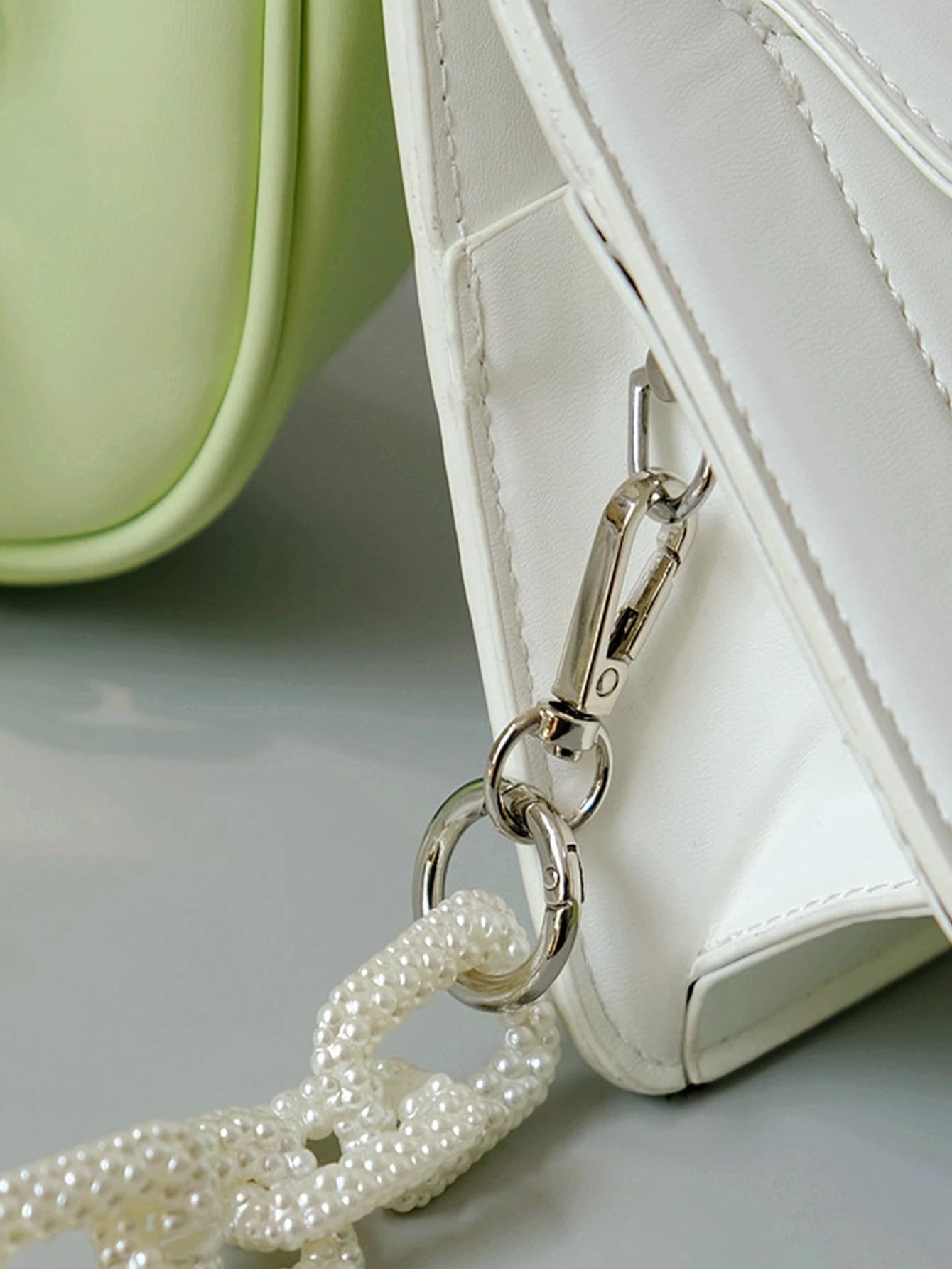 2pcs New Elegant Women's Accessories Metal Electroplated Parts Luxury Handmade Round Ring Round Keychain Connector Hook Bag Buckle Keychain For Bag