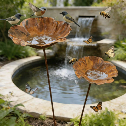 2pcs Rusty Metal Floral Decorative Bird Bath Feeder, Vintage Distressed Garden Art, Yard Lawn Backyard Decoration Bird Feeder
