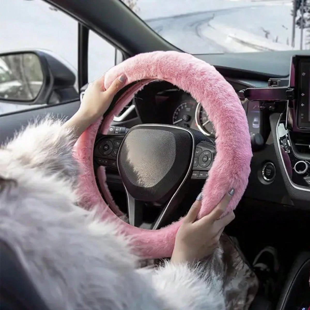 3 Piecescar Plush Steering Wheel Cover And Shoulder Pad Set, A Three Pieces Combination, Suitable For Spring, Autumn, And Winter Use.
