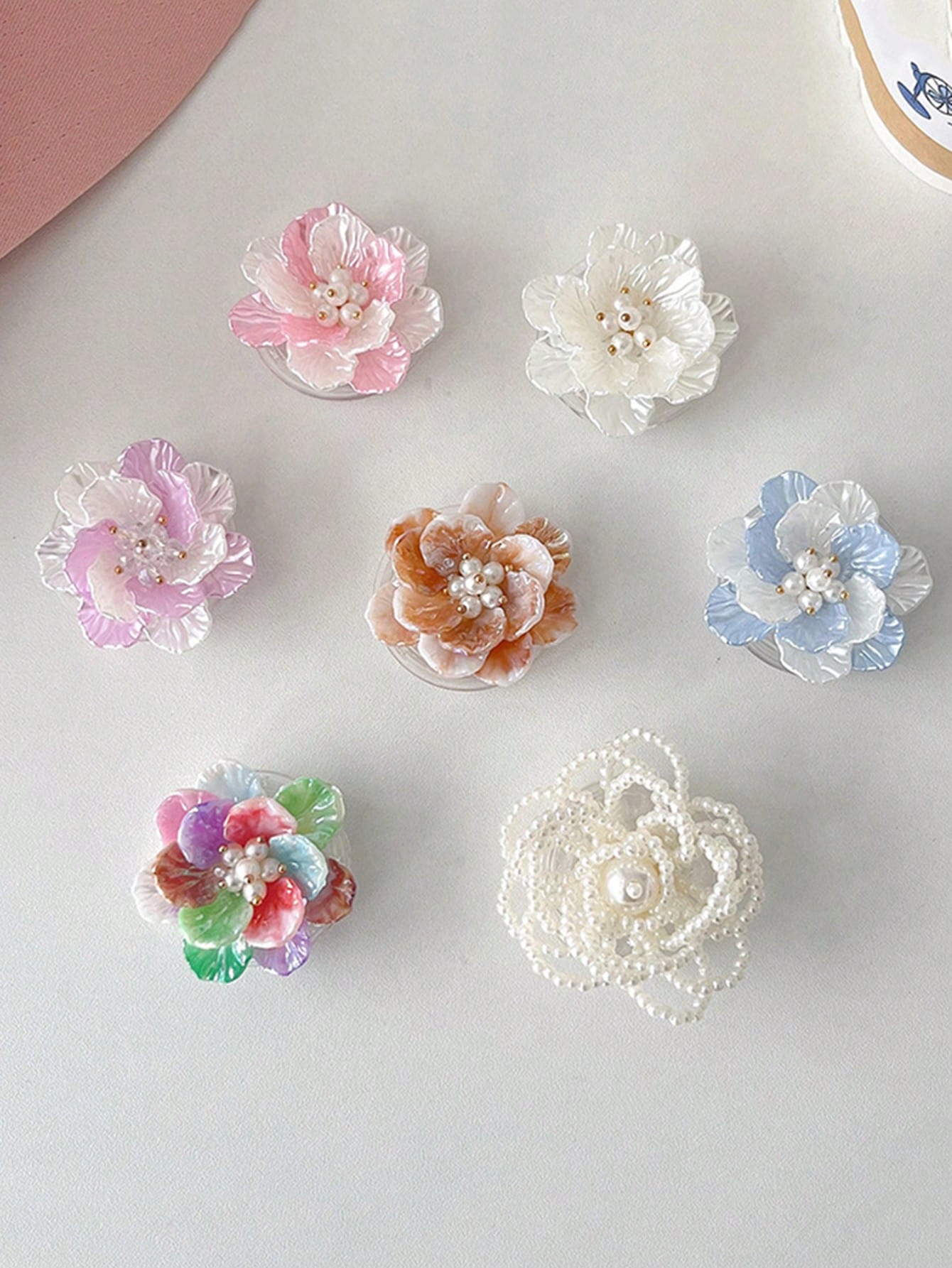 3D Flower Phone Grip Stand, Compact Fresh Korean Style Expandable Desktop Air Cushion Holder, Suitable For IPhone & Android Phones, Birthday Gift, Friend Gift, Sliding Phone Holder, Phone Accessory