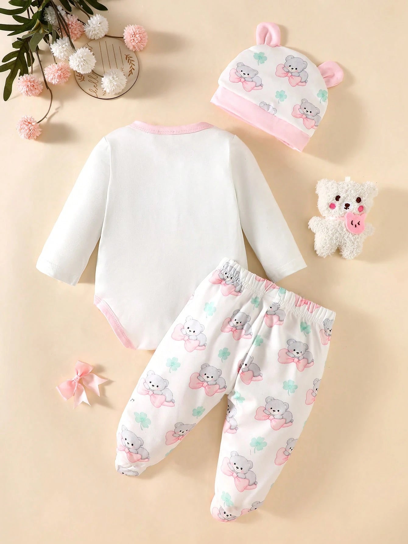 3pcs Newborn Baby White Autumn Cute Family Matching Bear Outfit Set Bodysuit With Bear Print Bowknot Pants With Clover Pattern And Hat With Ears
