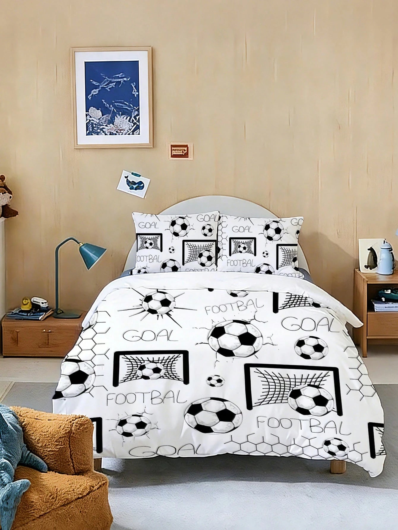 3pcs Soccer Sports Themed Bedding Set (1 Duvet Cover + 2 Pillowcases, Without Comforter/Pillow), Soft & Comfortable For Bedroom, Guest Room, Dorm, Available In Super King, King, Queen, Twin Sizes. Rem