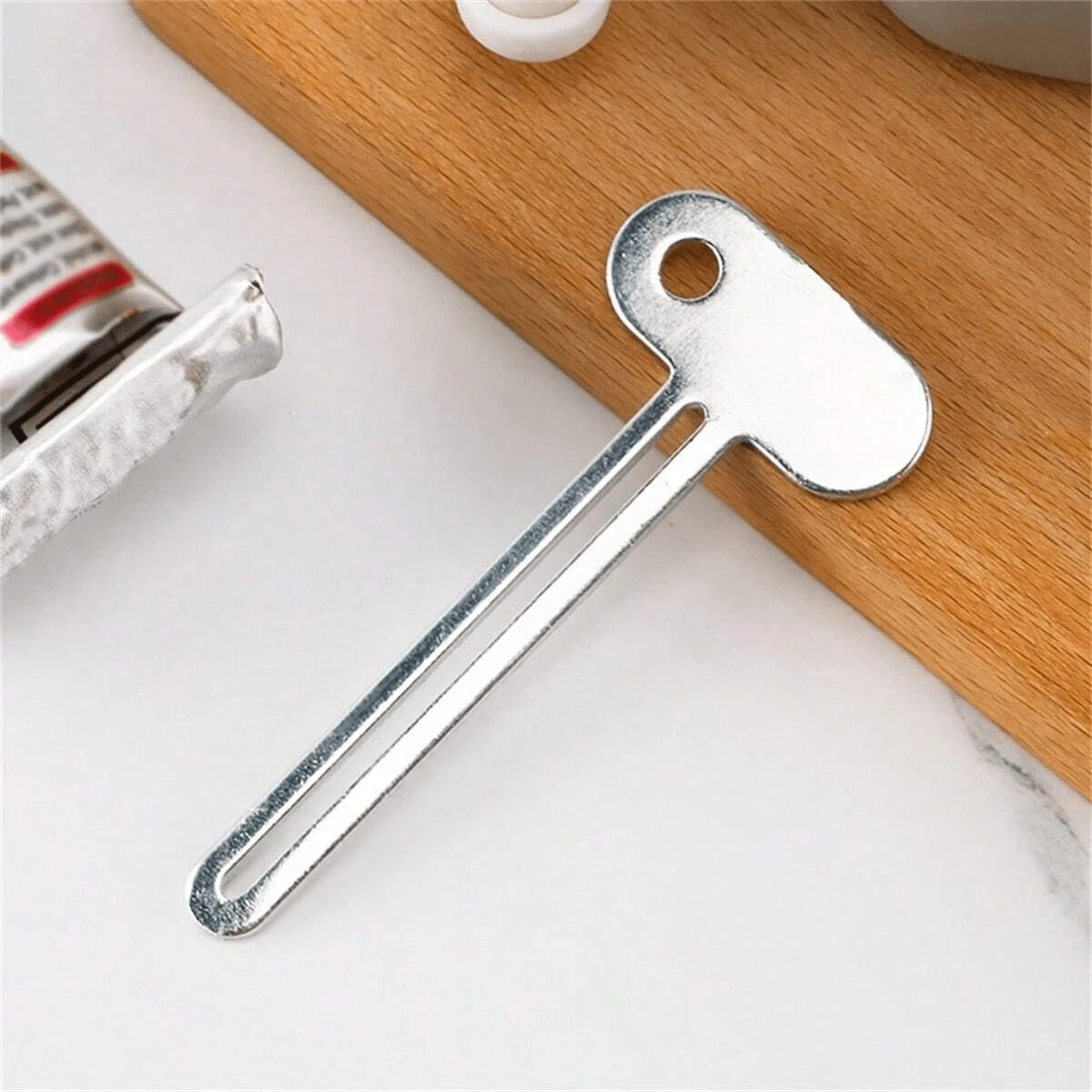 4pcs/2pcs/1pc Manual Toothpaste Squeezer, Toothpaste Dispenser Tool, Bathroom Toothpaste Cleaning Squeezer, Bathroom Supplies, Dorm Supplies, Room Decor, Bathroom Accessories, School Supplies, Toothpa