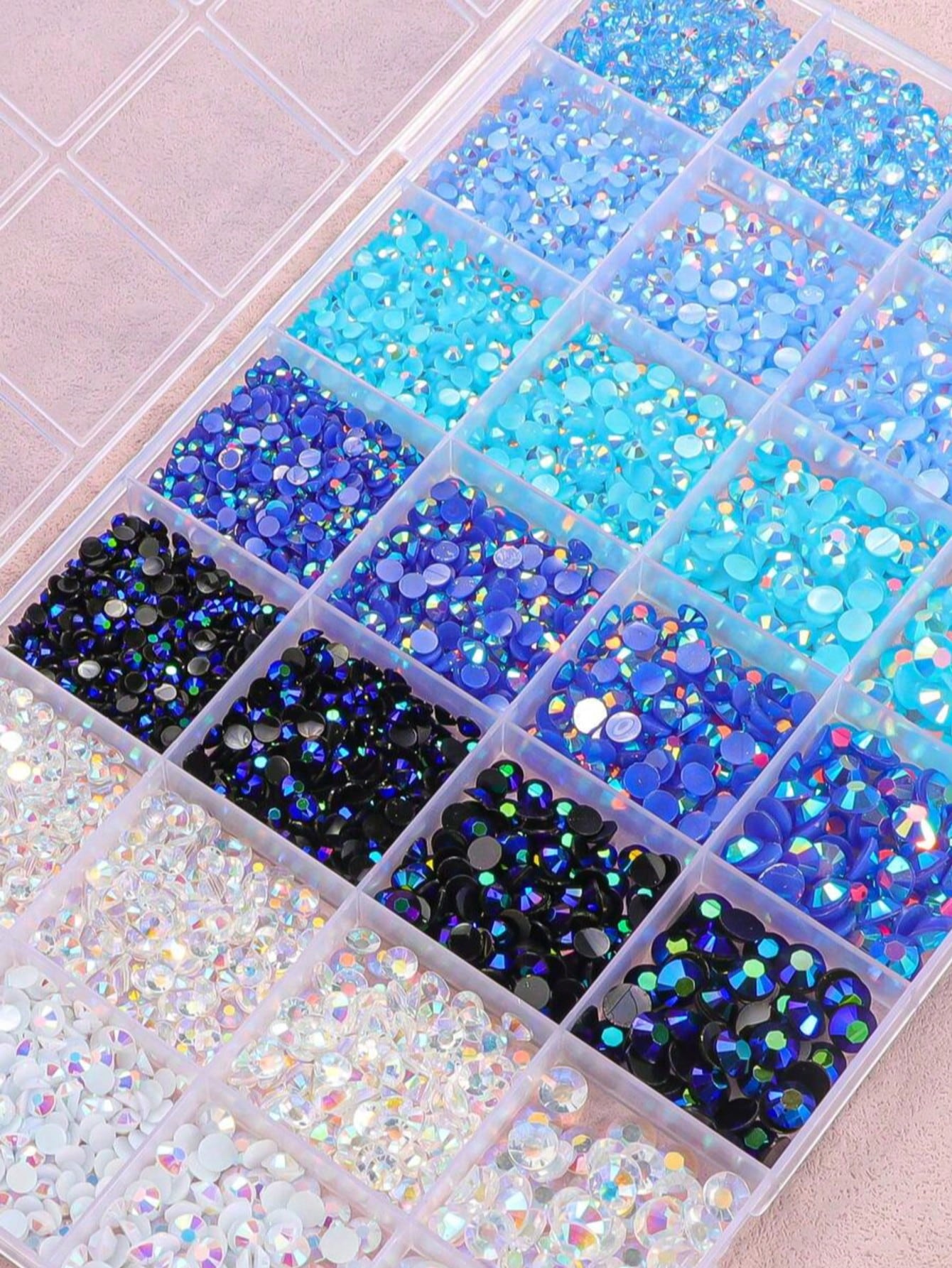 5000pcs Blue Rhinestone Decor, Jelly-Like Resin Gemstones 3-5mm, Blue And White Gemstone Decor Set, Suitable For Handmade, Flat-Bottom Light Blue AB Gemstones, Suitable For Nail Art, Face Makeup, Tumb