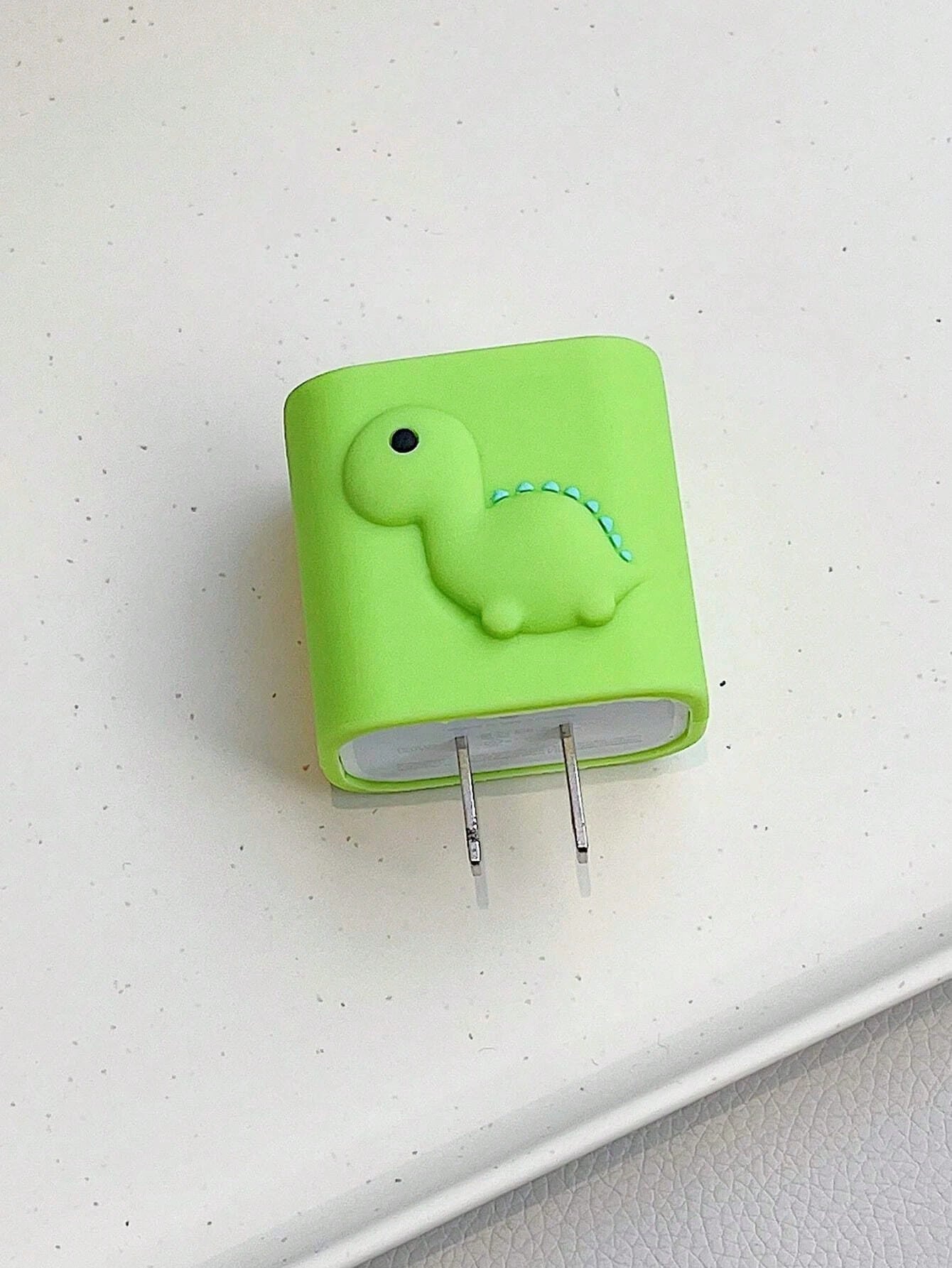 5pcs/Set Cute Green Dinosaur Cartoon Data Cable Kit, Including 1.5m Laser Winding Organizer, Fixture And TPU Charger Head Protector To Prevent Cable Breakage. Compatible With IPhone 12/13/14 20W Fast