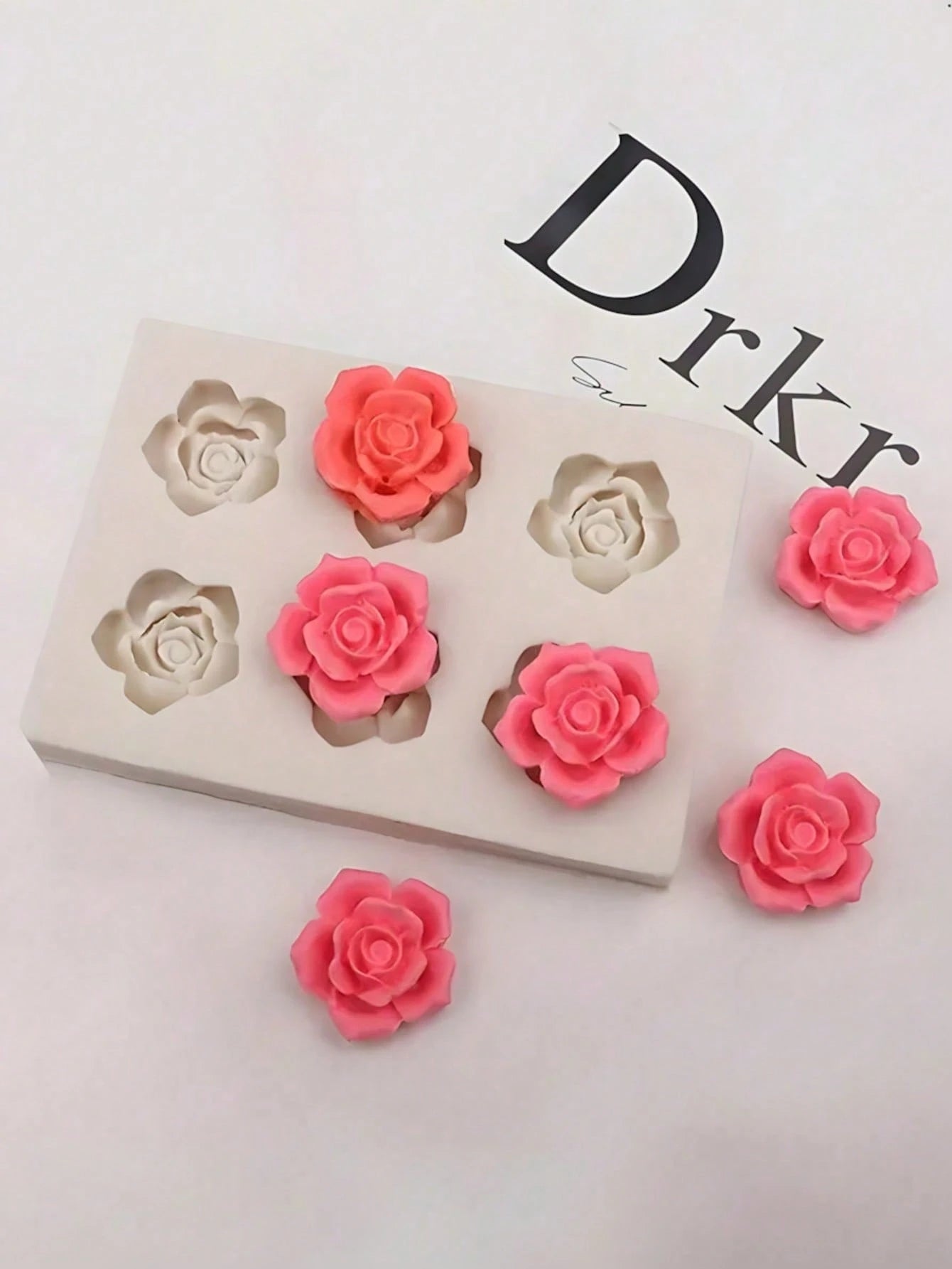 6-Cavity Rose Shaped 3D Silicone Mold- Flower Design Mold For Candle Making, Soap Making, Wax Melts, Resin Crafts And DIY Projects| Reusable Non-Stick Silicone Molding Tool, Suitable For Craft Enthu