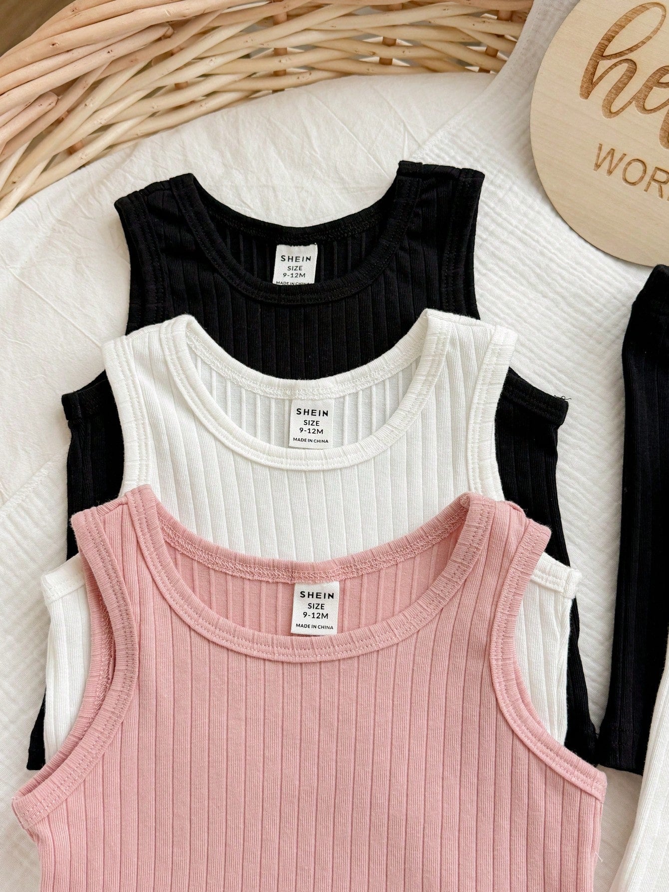 6pcs Baby Girl Casual Knitted Plain Tank Top & Shorts Set With Elastic Waistband Snug Fit Random 12 Piece, Send 6 Piece