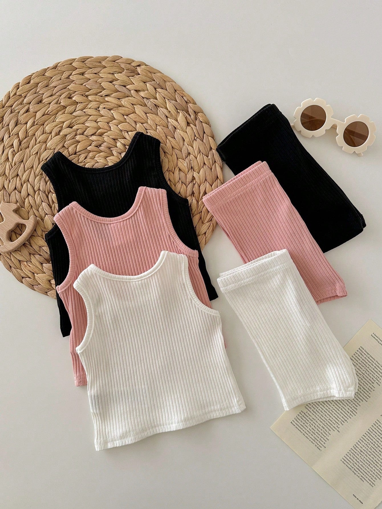 6pcs Baby Girl Casual Knitted Plain Tank Top & Shorts Set With Elastic Waistband Snug Fit Random 12 Piece, Send 6 Piece