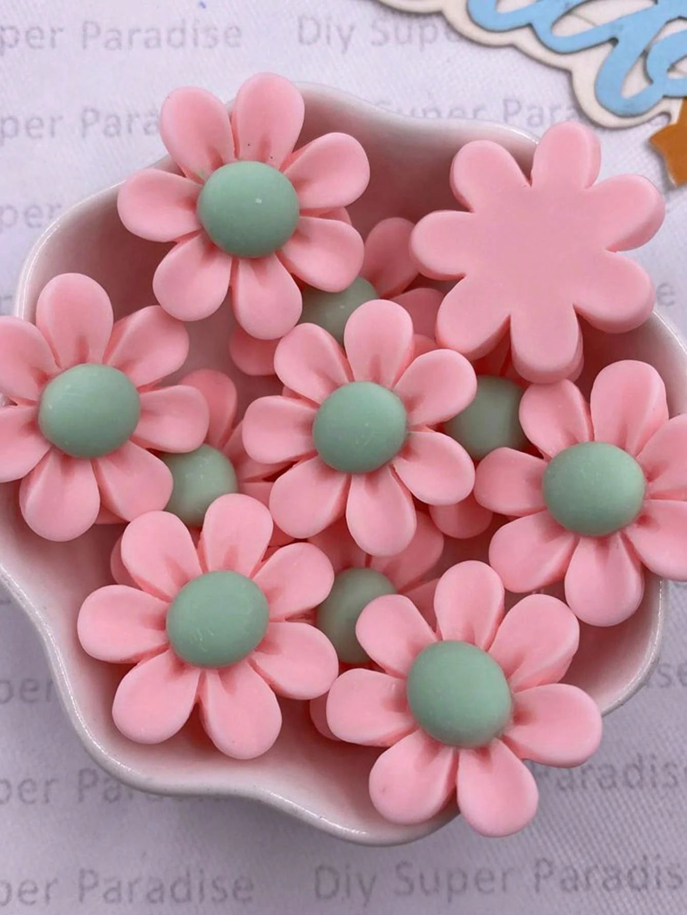 8PCS 25mm Resin Kawaii Colorful Painted Sun Flower Figurine Flatback Stone Scrapbook DIY Clothing Decor Crafts Jewelry Accessories