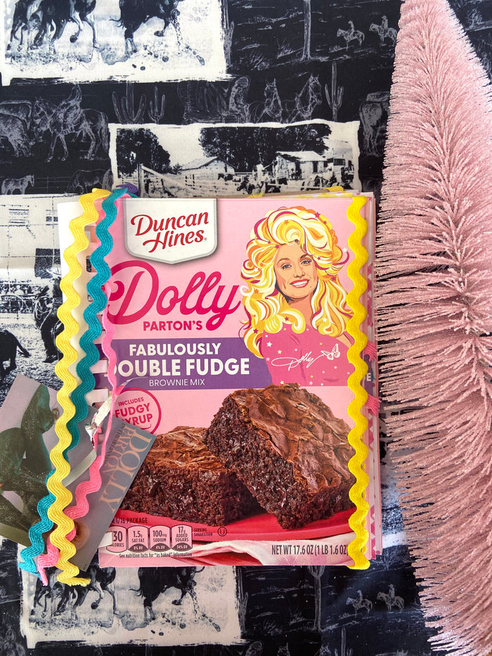 HANDMADE - Dolly: Double Fudge Junk Journal (100 Pages) - Deer Creek Mercantile