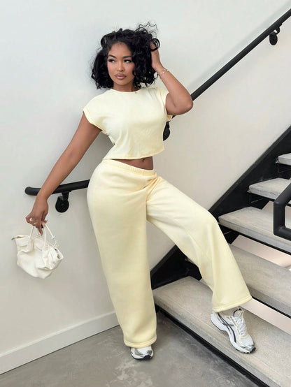 Alexandranx Pale Yellow Knit T-Shirt And Pants Loungewear Set, Butter Yellow Two Piece Set