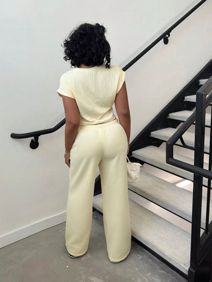 Alexandranx Pale Yellow Knit T-Shirt And Pants Loungewear Set, Butter Yellow Two Piece Set