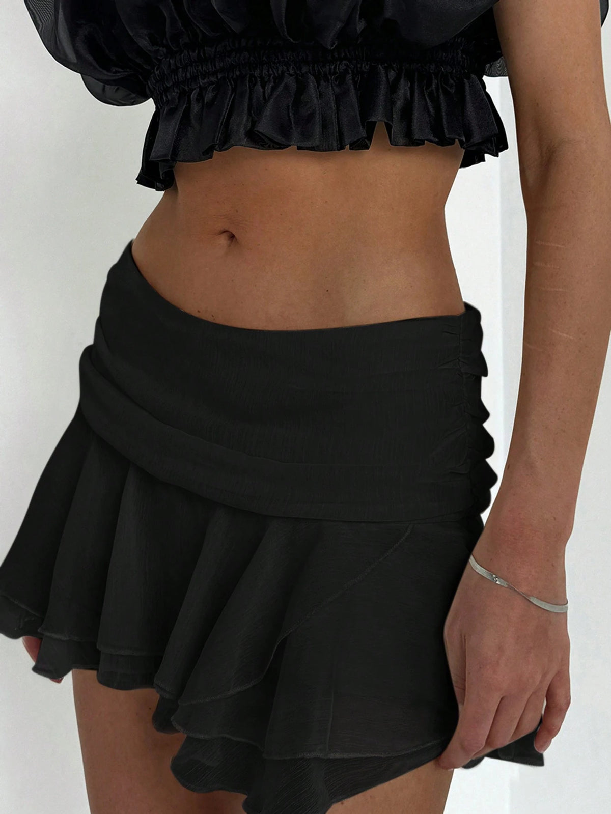 Aloruh Women's Black Summer Hot Seksi Chic Multi-Layered Ruffled Chiffon Mini Skirt,Low-Waisted Textured Fabric Fitted Cut For Night,Beach Vacation,Festival