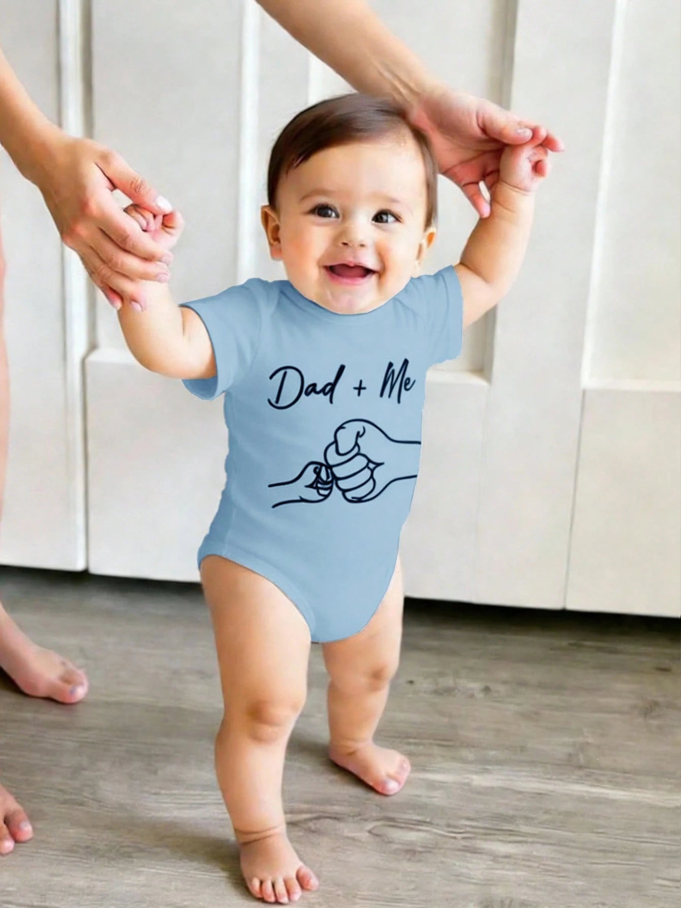 Baby Boy Casual Cartoon Dad + Me Fist Bump Print Short Sleeve Bodysuit, Suitable For Spring/Summer