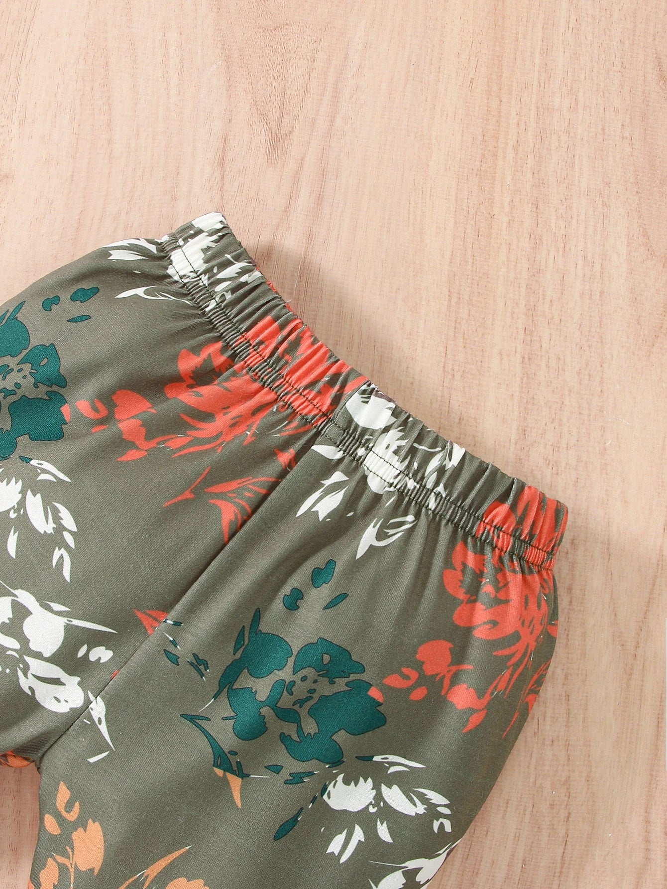 Baby Girl Ruffle Trim Peplum Top & Floral Print Pants