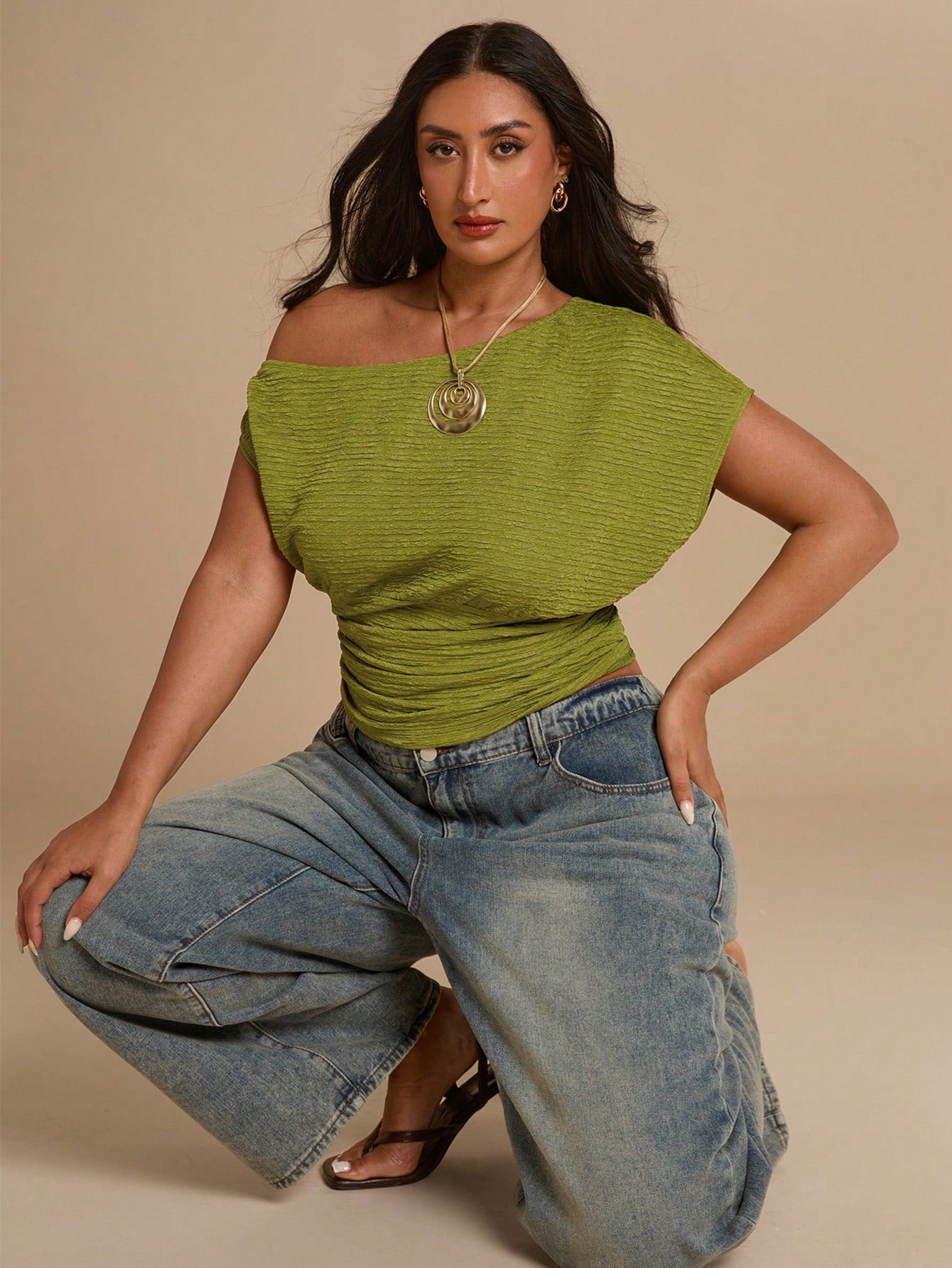 BAE CURVE Plus Size Women's Olive Green Summer Casual Night Out Asymmetrical Shoulder Ruched Waist Textured T-Shirt,Beach Vacation Music Festival Daily Wear Top