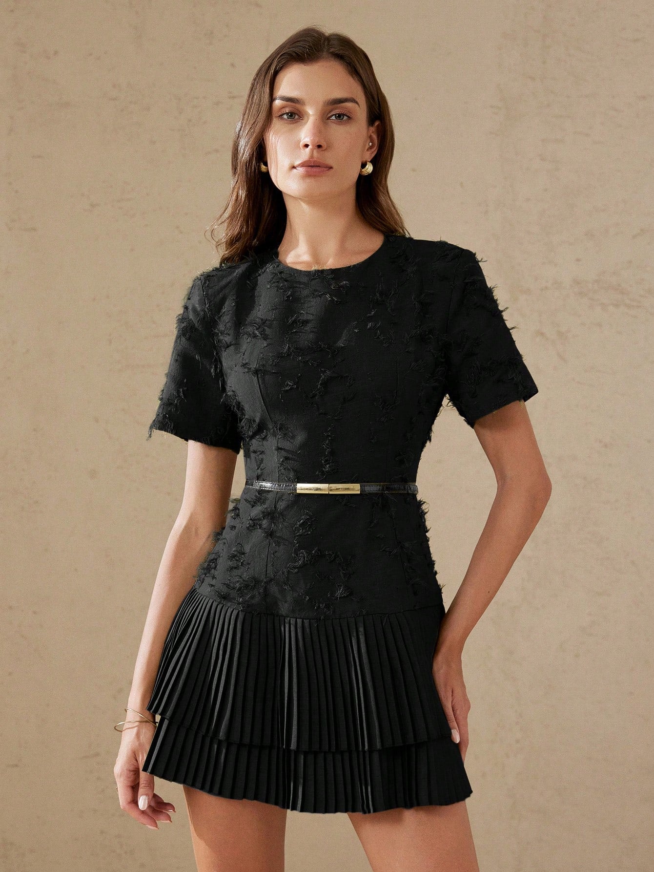 BELROSIE Olive Green Textured Fringe Fabric Round Neck Short Sleeve Waist Cinched Layered Ruffle Hem Elegant Versatile Women Dress