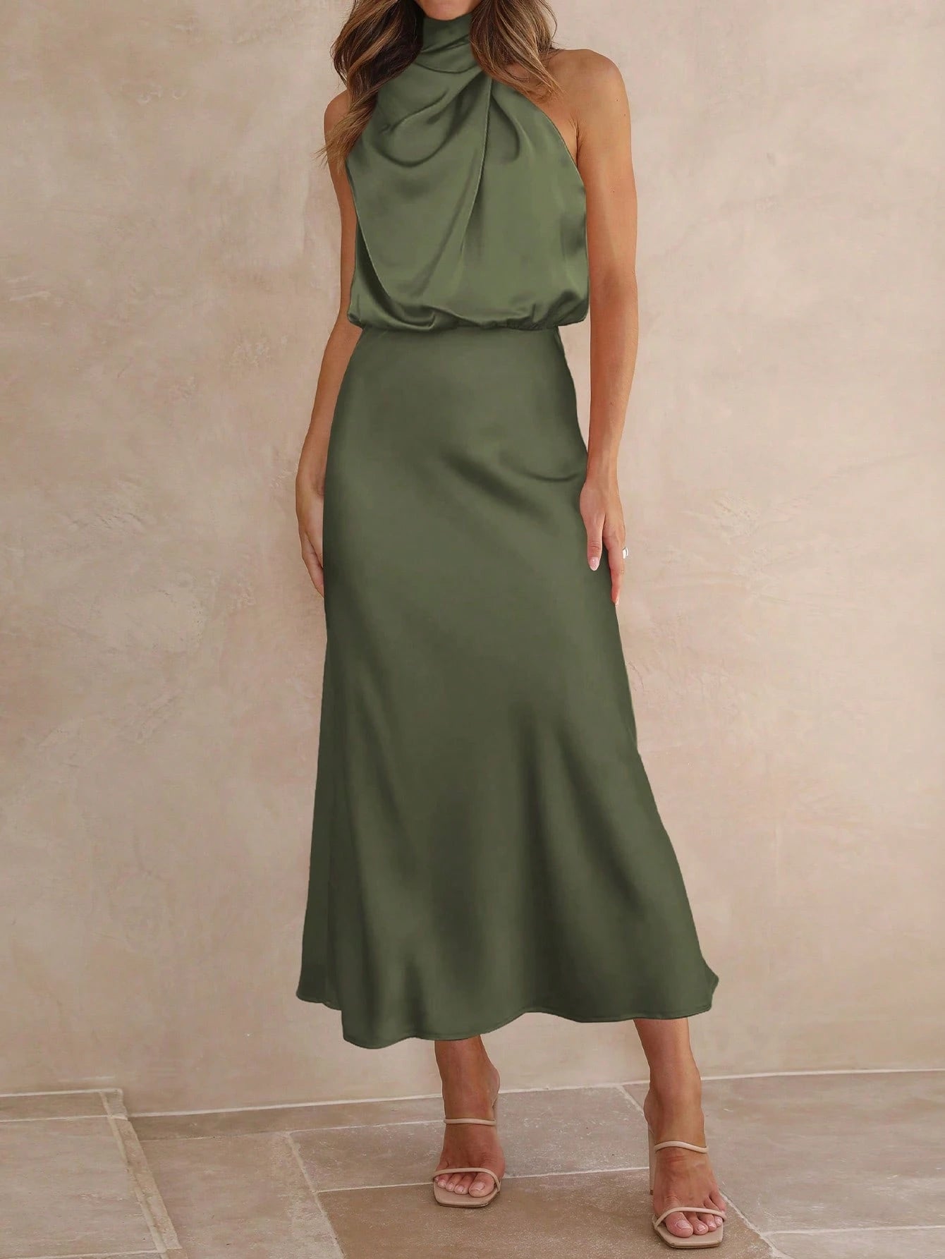 Bestselling European & American Fashion Women's Satin Sleeveless Mid-Length Green Dress, Elegant & Versatile Design Evening Gown Party Summer
