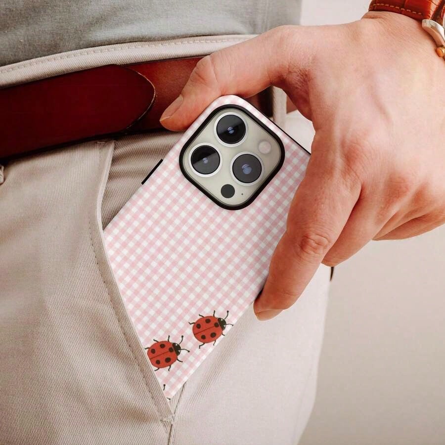 Black & White Polka Dot Phone Case With Red Ladybug, Retro Minimalist Y2K Soft Girl Style, Suitable For IPhone 17 Pro Max, 16e, 15 Pro, 14 Plus, 13, 12, 11 Pro Max