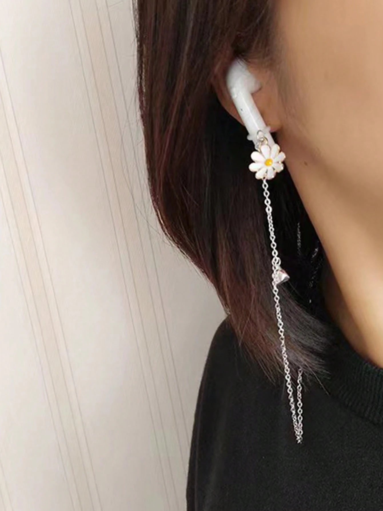 Bluetooth Earphone Anti-Loss Magnetic Necklace Astronaut Space Man Design Suitable For Men And Women Neck Hanging Anti-Drop Universal