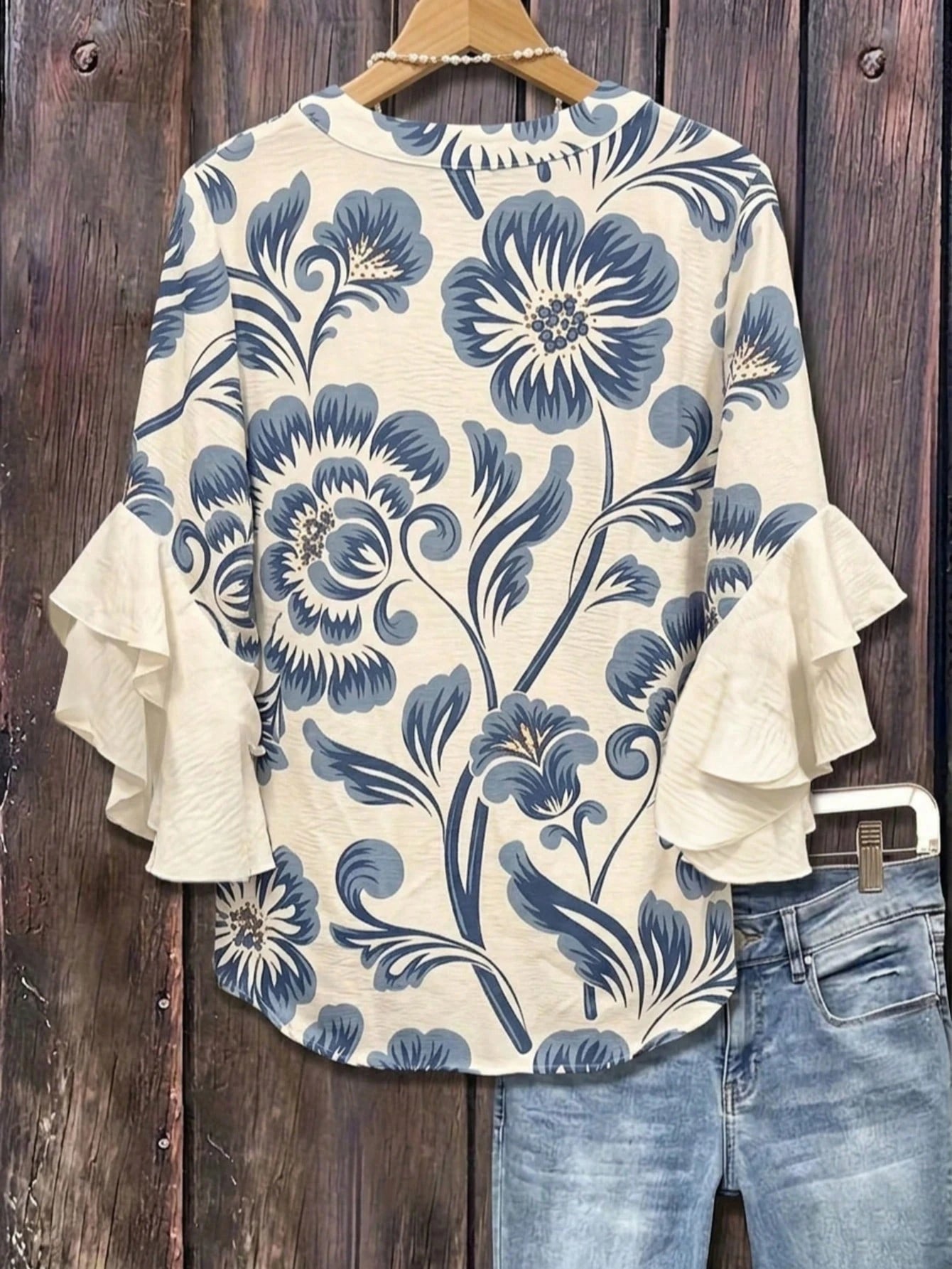 Bohemian Style Vintage Floral Print Blouse, Half-Open Collar Loose Flattering Multi-Layer Ruffle Sleeve Women Shirt Pink Vacation Summer, Boho Chic