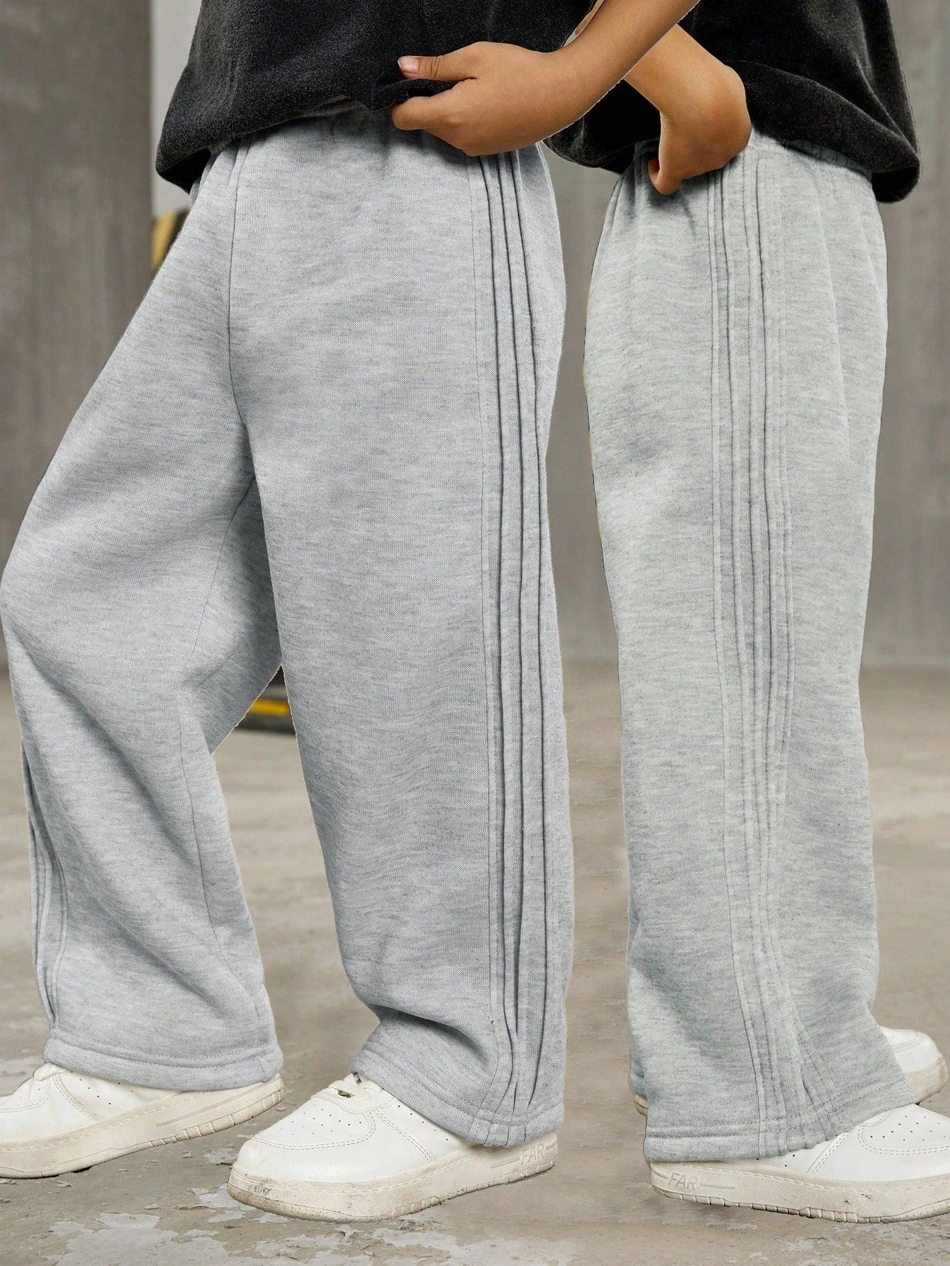 Bubblio 1-Pack Young Boys Casual College Fashionable Loose Pleated Sweatpants,Comfortable Thick Trousers For School,Daily,Sports,Spring,Summer,Autumn,Winter