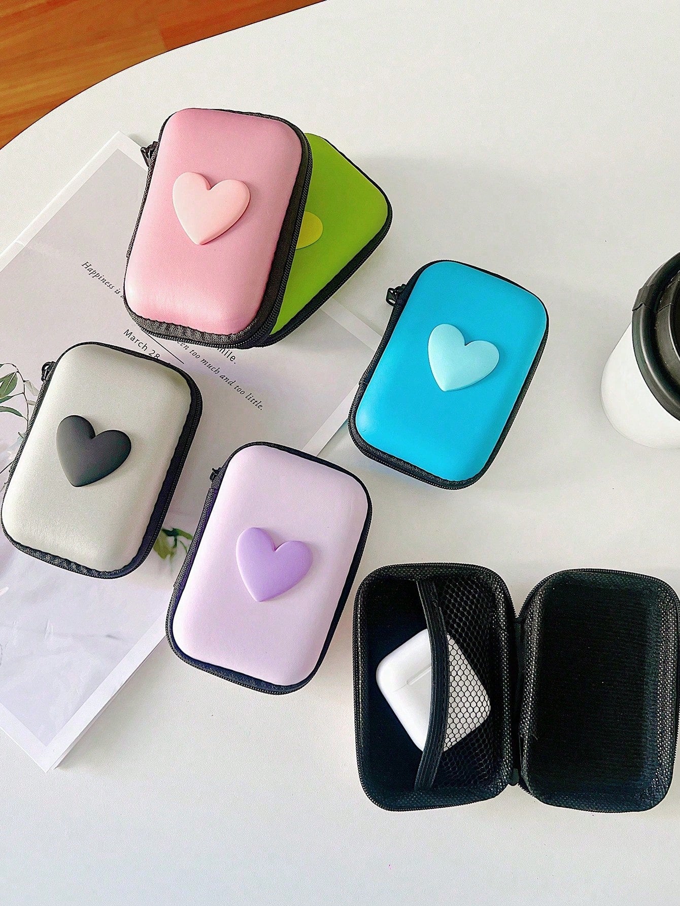 Cartoon Creative Anti-Fall Zipper Bag For Data Cables, Chargers, Earphone Wires And Other Electronic Accessories Storage Cable Organizer