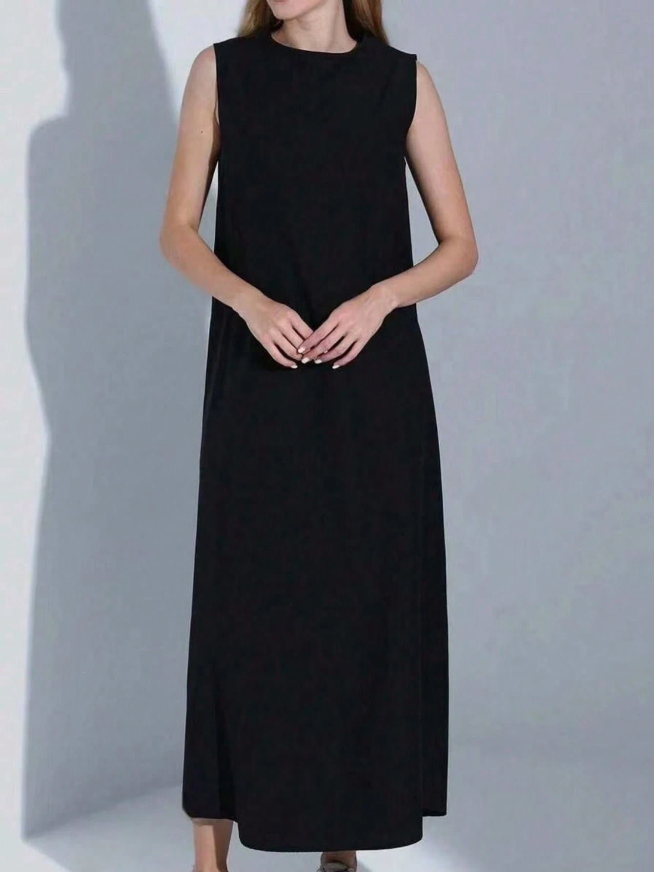 Casual Minimalist White Sleeveless Dress, Spring/Summer Elegant