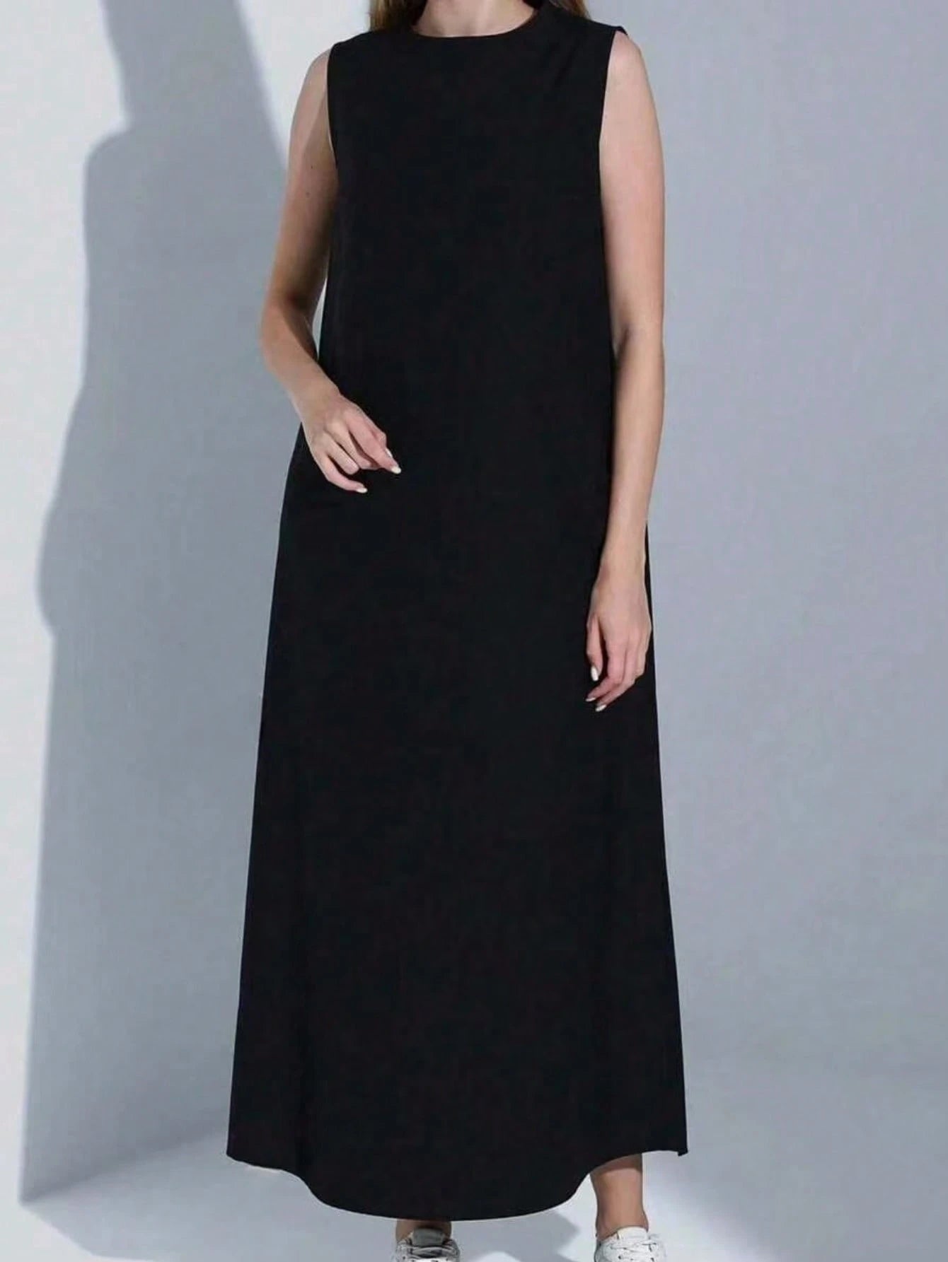 Casual Minimalist White Sleeveless Dress, Spring/Summer Elegant