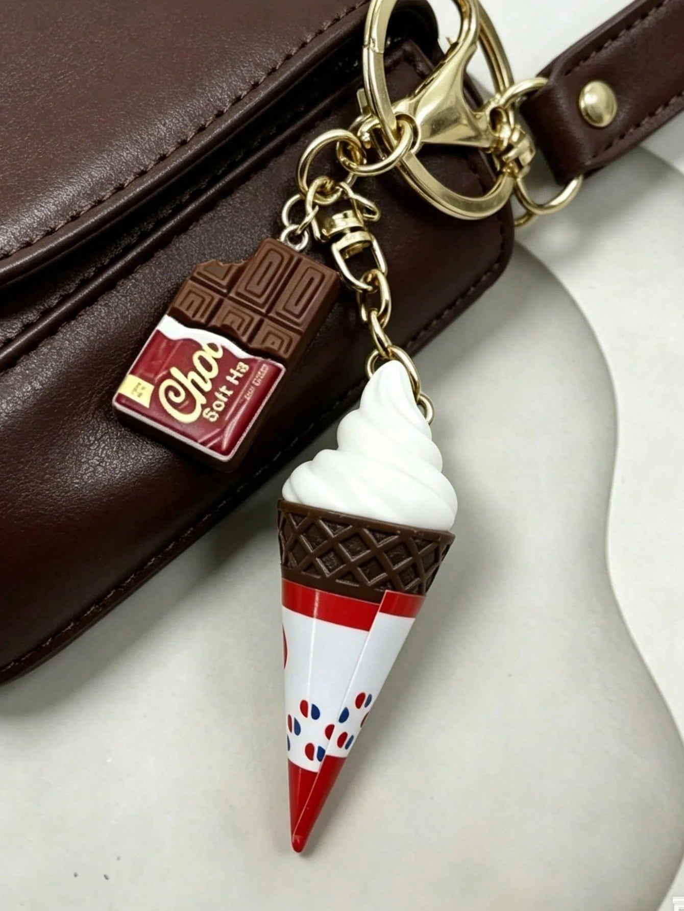 Chocolate And Ice Cream Bag Charm, Cute Dessert Keychain, Summer Dessert Accessory, Women's Popular Dessert Theme Bag Charm, Realistic Chocolate Bar And Soft Ice Cream Design! Made Of Durable Resin Wi