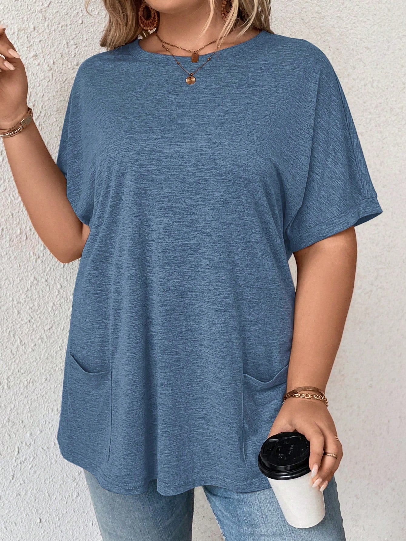 Comfylo Plus Batwing Sleeve Pocket Patched Tee