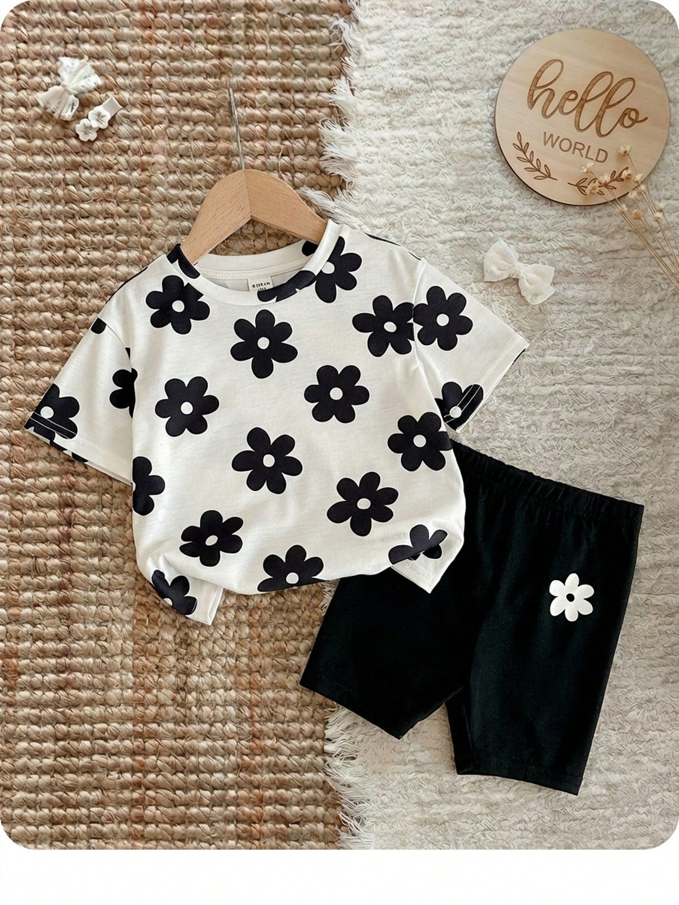 Cozy Pixies Baby Girl Casual Daily Loose Fit Round Neck Pink Top And Leggings Set, "Mommy's Baby" Print