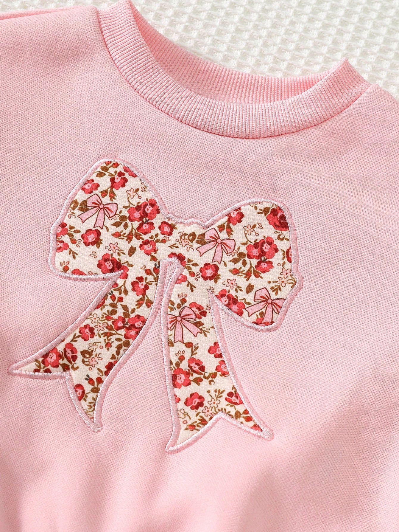 Cozy Pixies Baby Girl Pattern Bow Pattern Floral Print Knit Soft Round Neck Long Sleeve Pullover Sweatshirt Elastic Waist Long Autumn Winter Pants 2pcs-Piece Set