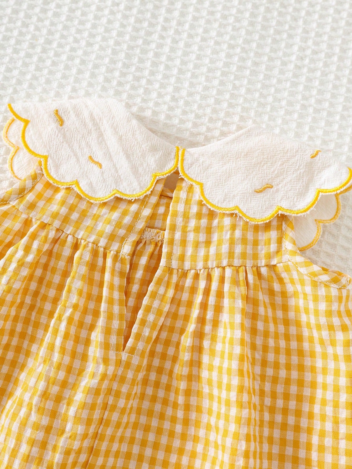 Cozy Pixies Newborn Baby Girl Cartoon Duck Pattern Contrast Color Round Neck Sleeveless Dress