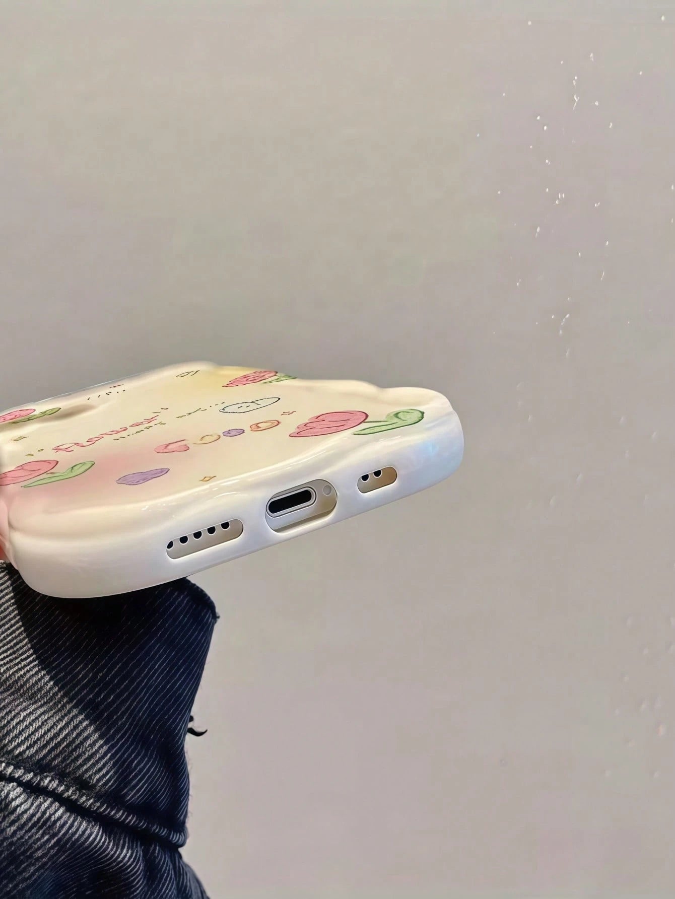 Creative Gradient Tulip Flower Pattern Cream TPU Soft Silicone Full Coverage Asymmetrical Wavy Edge Screen Edge Protection Phone Case Compatible With IPhone 7/8/X/11/12/13/14/15/16/17 Series A14/A15/A