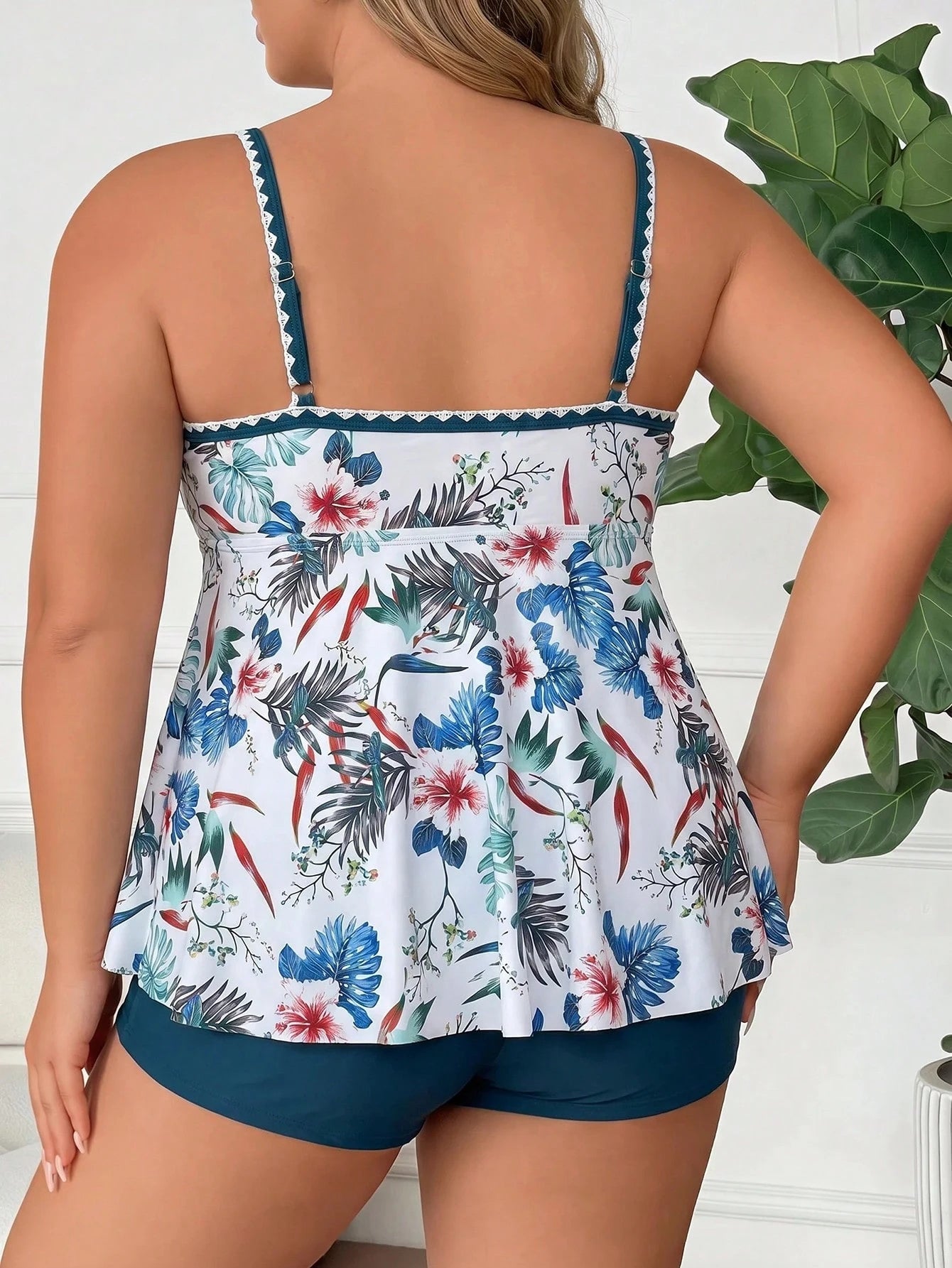 CURVE+ Plus Size Women's Tropical Plant Print Camisole Tank Top With Solid Color Flat Shorts Casual Safari Tankini Set White Teal Summer Beach Vacation