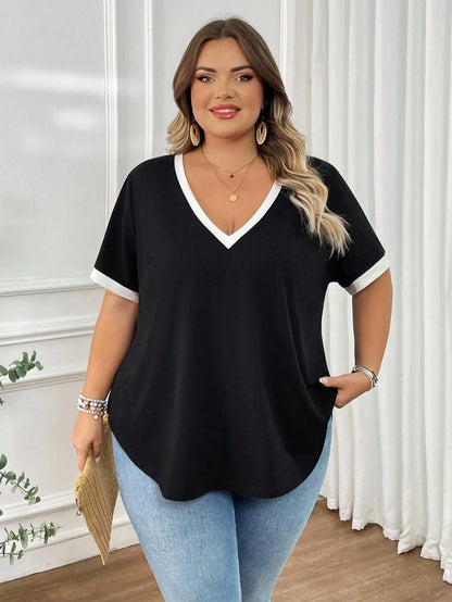 CURVE+ Plus Size Women's V-Neck Short Sleeved Casual Elegant T-Shirt, Black And White Color Scheme Summer Country Beach Semi Formal Bussines Vacation Wear