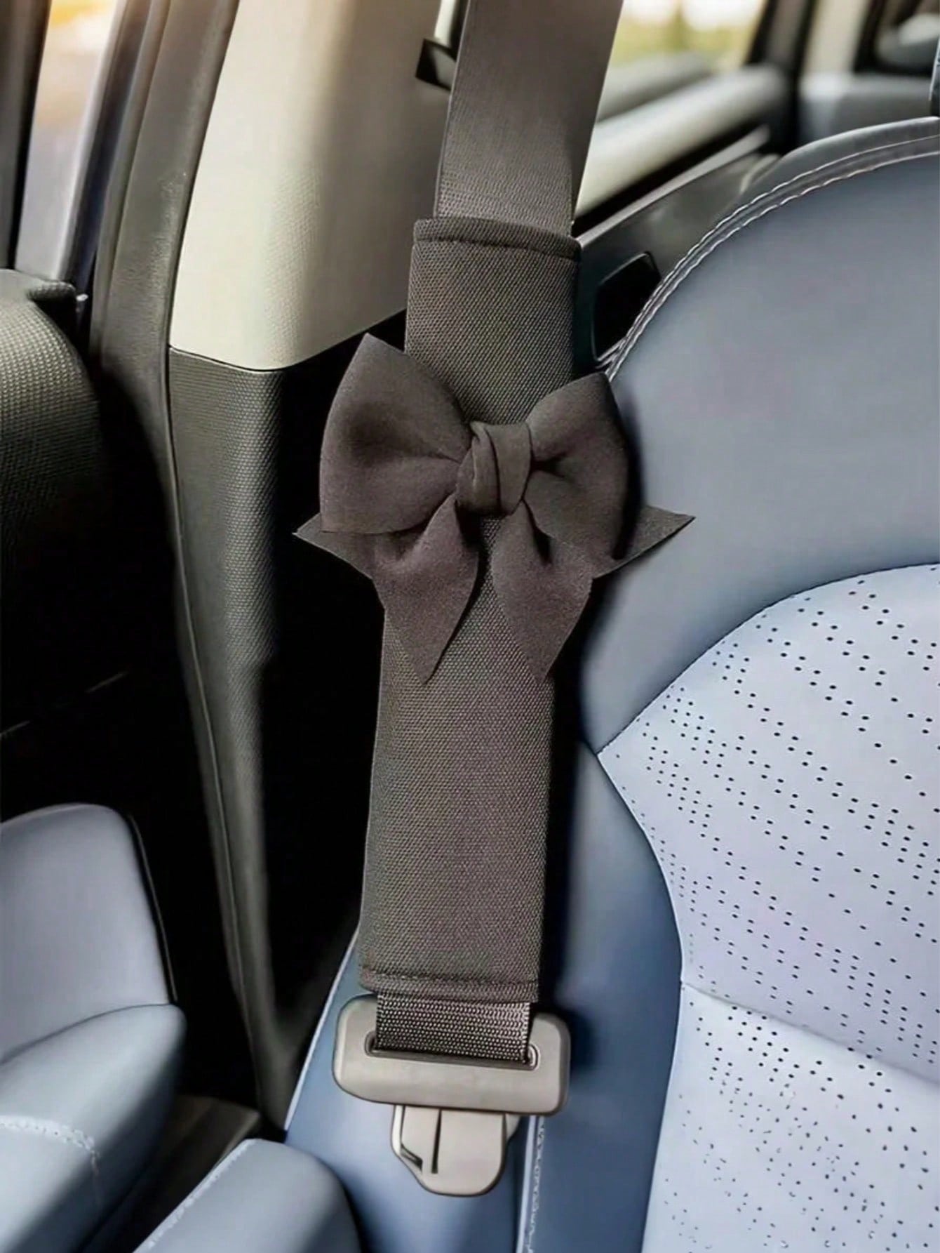 Cute Bow Leather Car Seat Belt Shoulder Pad Cover, Soft Comfortable Seat Belt Protector, Pink Feminine Car Interior Decoration Accessory, Universal Fashion Car Accessory, Suitable For Women