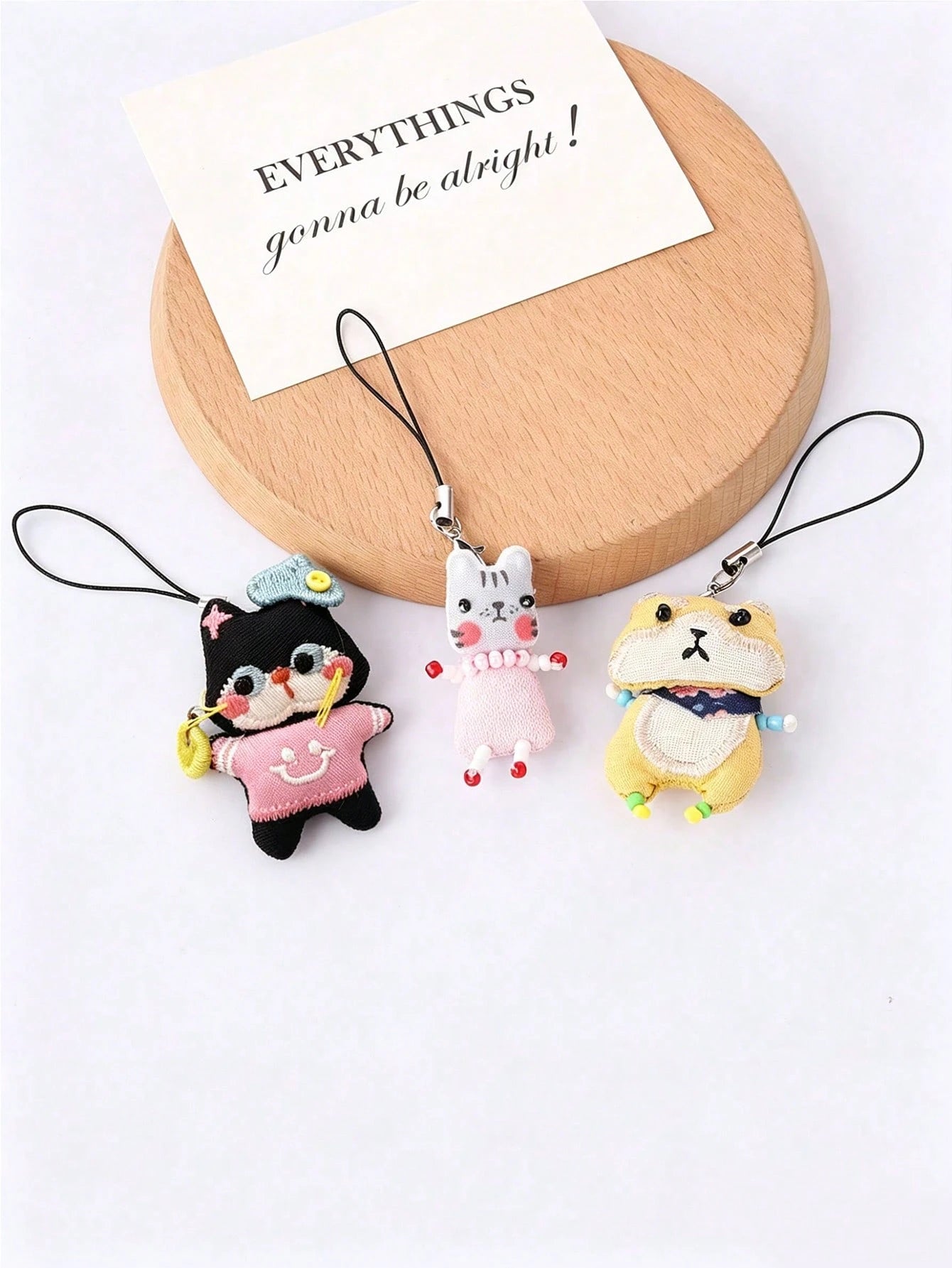 Cute Frog Pig Rabbit Handmade Beaded Phone Chain Keychain Pendant, DIY Handmade Animal Charm Decor Y2K Style Lanyard Bag Accessory, Crochet Kit With Crochet Tools (Box Color Random), Universal Phone C